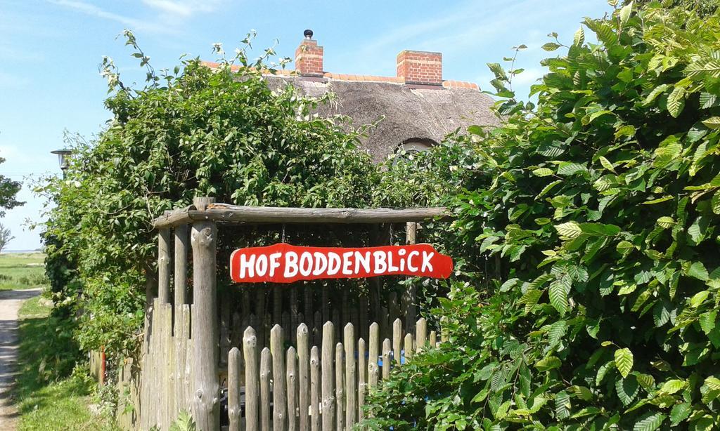 Hofboddenblick Apartamento Kuckenshagen Exterior foto